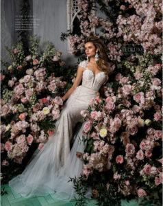 Wedluxe Cover Blossoms